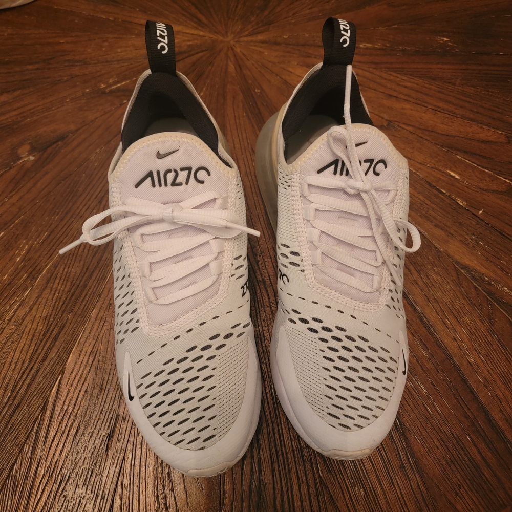 Nike Air 270 White and Black Sneakers